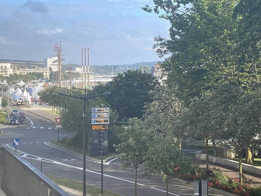 Bienvenue Au P'Tit Lou Apartment Boulogne-sur-Mer Bagian luar foto